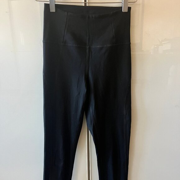 Girlfriend Collective Compressive Black Leggings XS - Picture 2 of 6